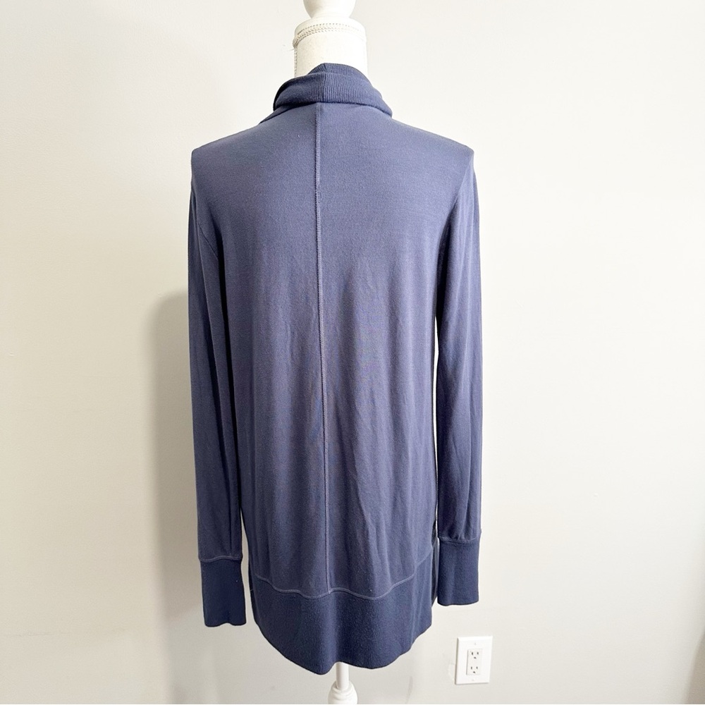 Athleta Womens Pranyama Resore Wrap in Eden Blue Size Small Lounge Yoga - Picture 2 of 4